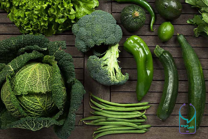 خوردن سبزیجات برگ سبز در دوران بارداری