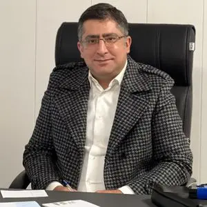 دکتر کورش هندسی متخصص روانپزشکی و اعصاب و روان