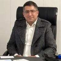 دکتر کورش هندسی متخصص روانپزشکی و اعصاب و روان