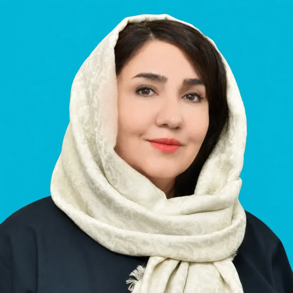 دکتر افروز آزاد متخصص زنان، زایمان و نازایی